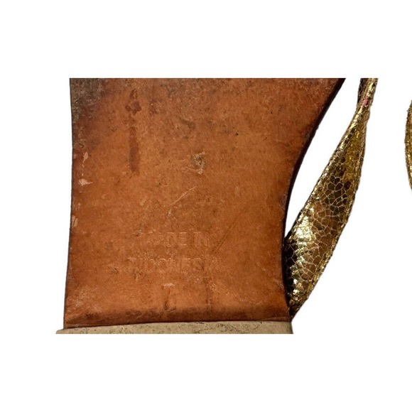 Mystique Gold Leather Crystal Rhinestone StarfishThong Flip Flop Sandal Womens 7 - Picture 12 of 12